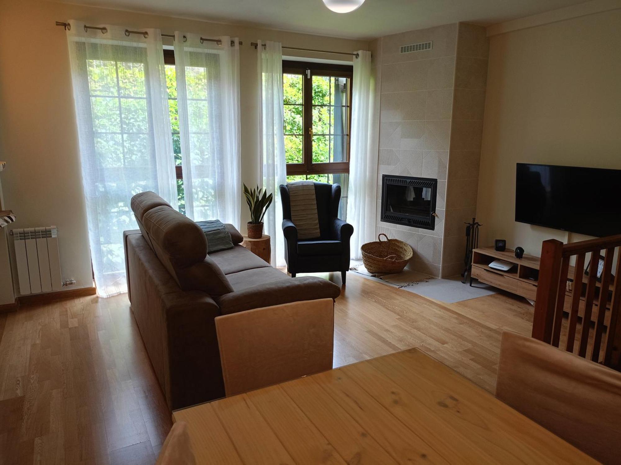 Duplex En Valencia D'Aneu Apartment Bagian luar foto